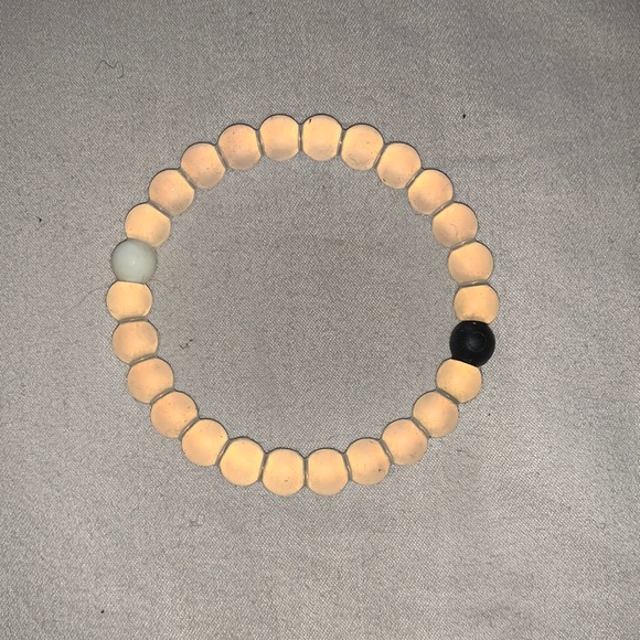 Lokai Bracelets - Picture 6 of 7